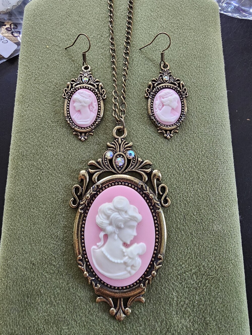 Cameo Necklace And Earring Set